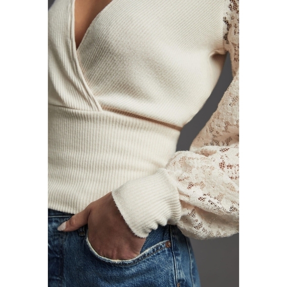 By Anthropologie Shirt Womes Large Cream Lace Sleeve Balloon Faux Wrap Sweater - Picture 15 of 15